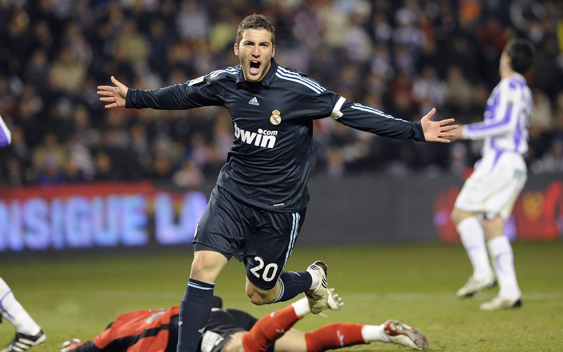 《FIFA》“足球未来”盛典,虚拟足球掀起新高潮!