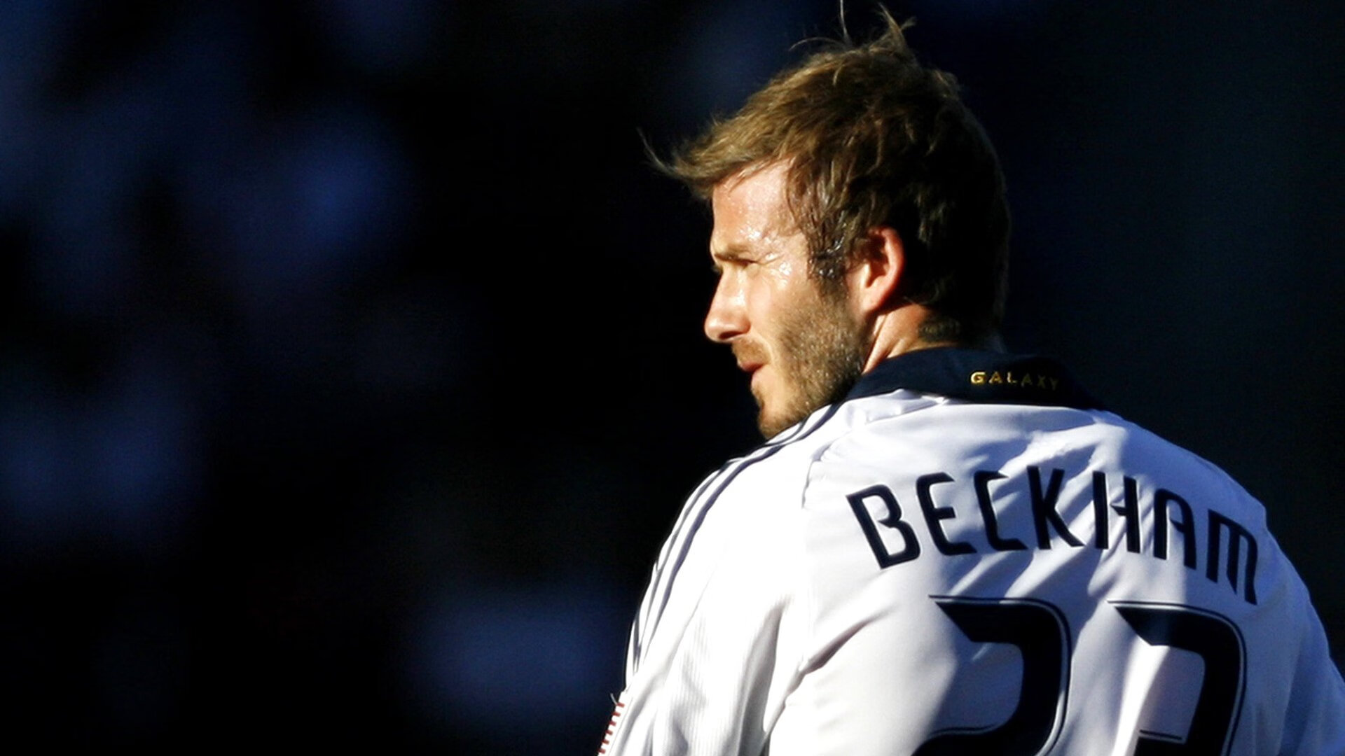 《FIFA》“足球梦想”盛典,虚拟足球引领新纪元!